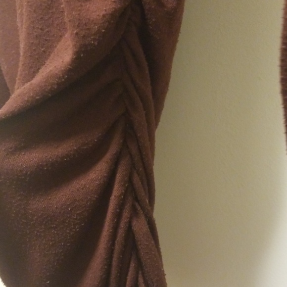 Last chance! Ann Taylot Outlet sweater - Picture 4 of 4